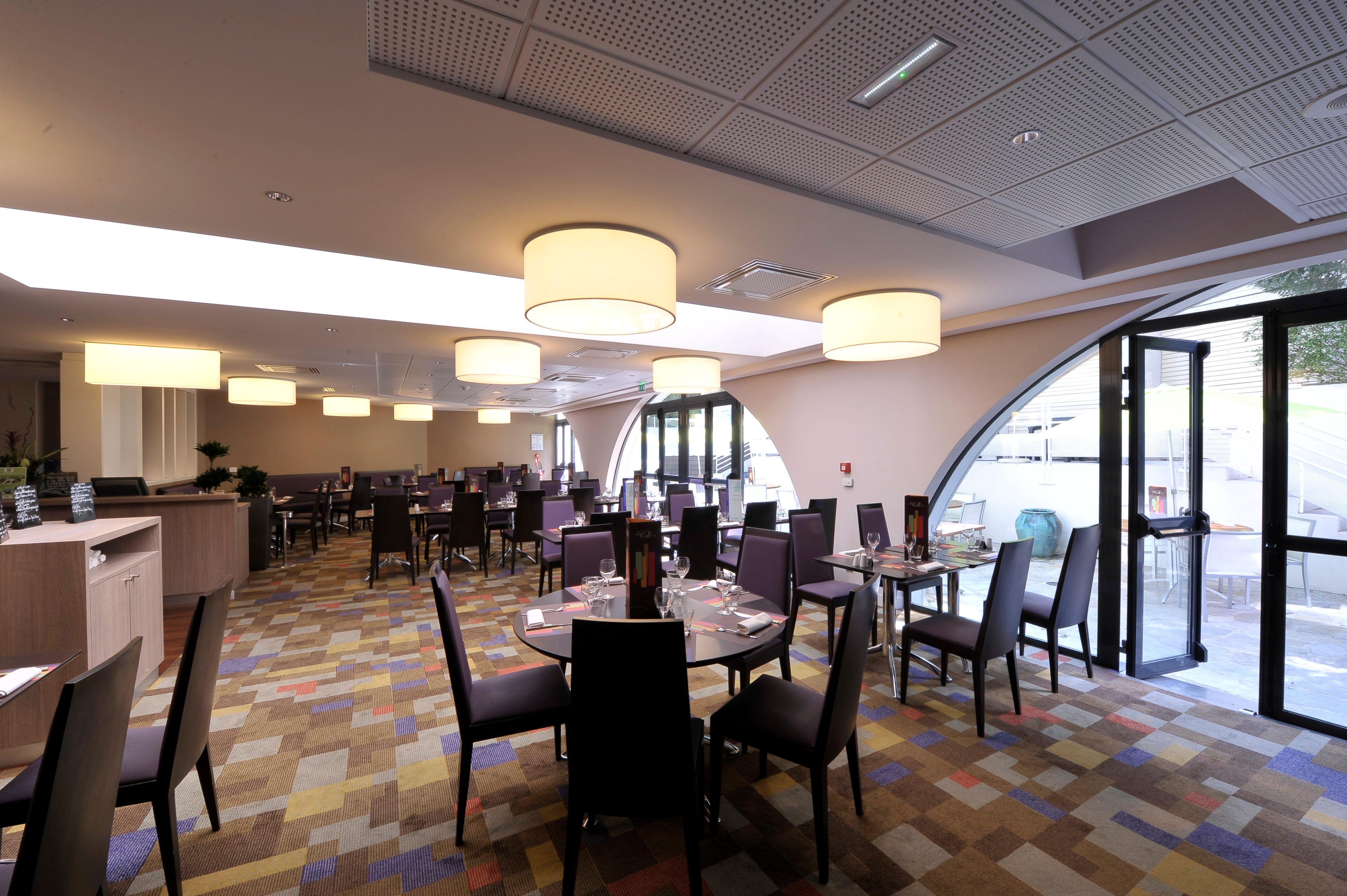 Holiday Inn Lyon Vaise By Ihg Tassin-la-Demi-Lune Bagian luar foto