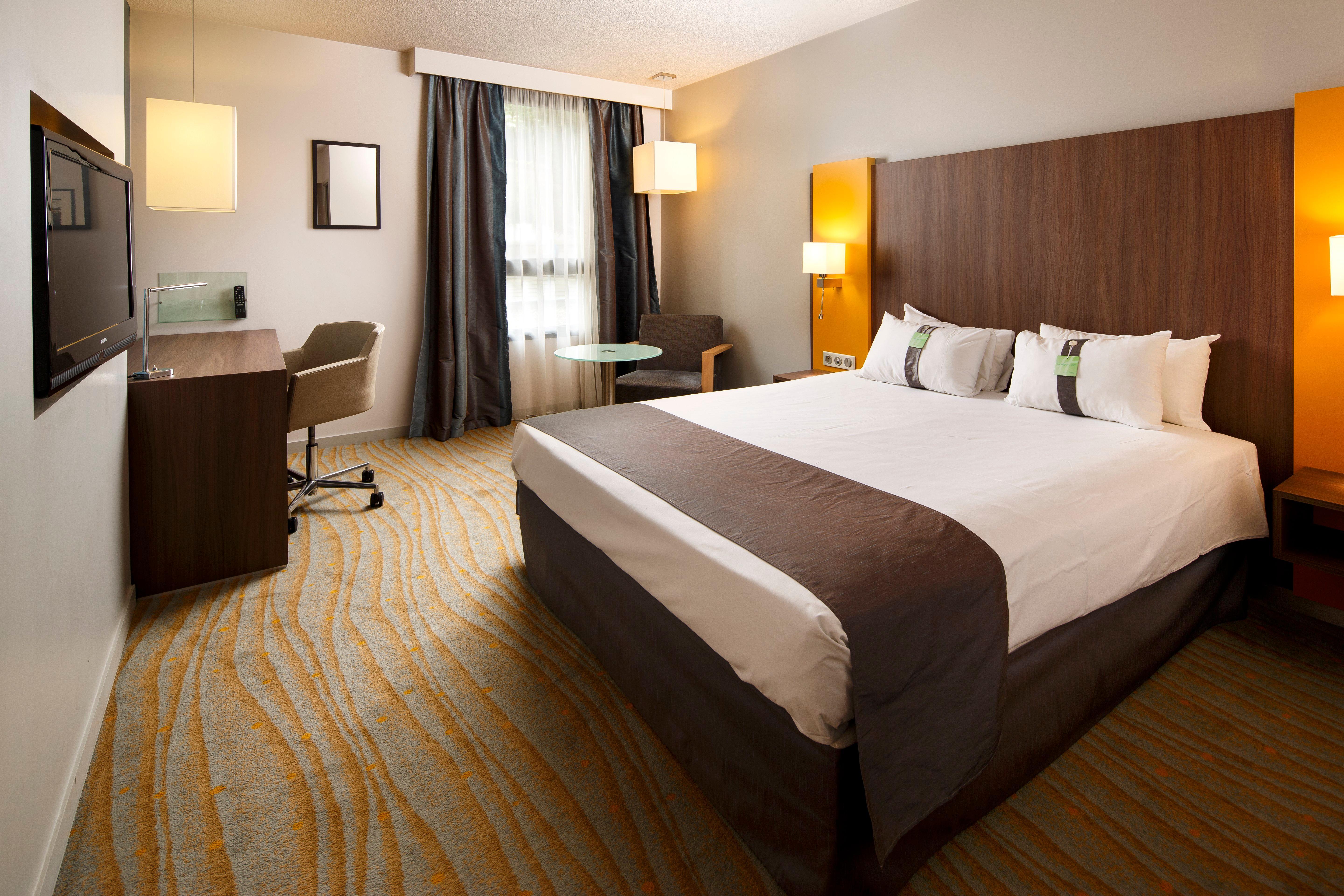 Holiday Inn Lyon Vaise By Ihg Tassin-la-Demi-Lune Bagian luar foto