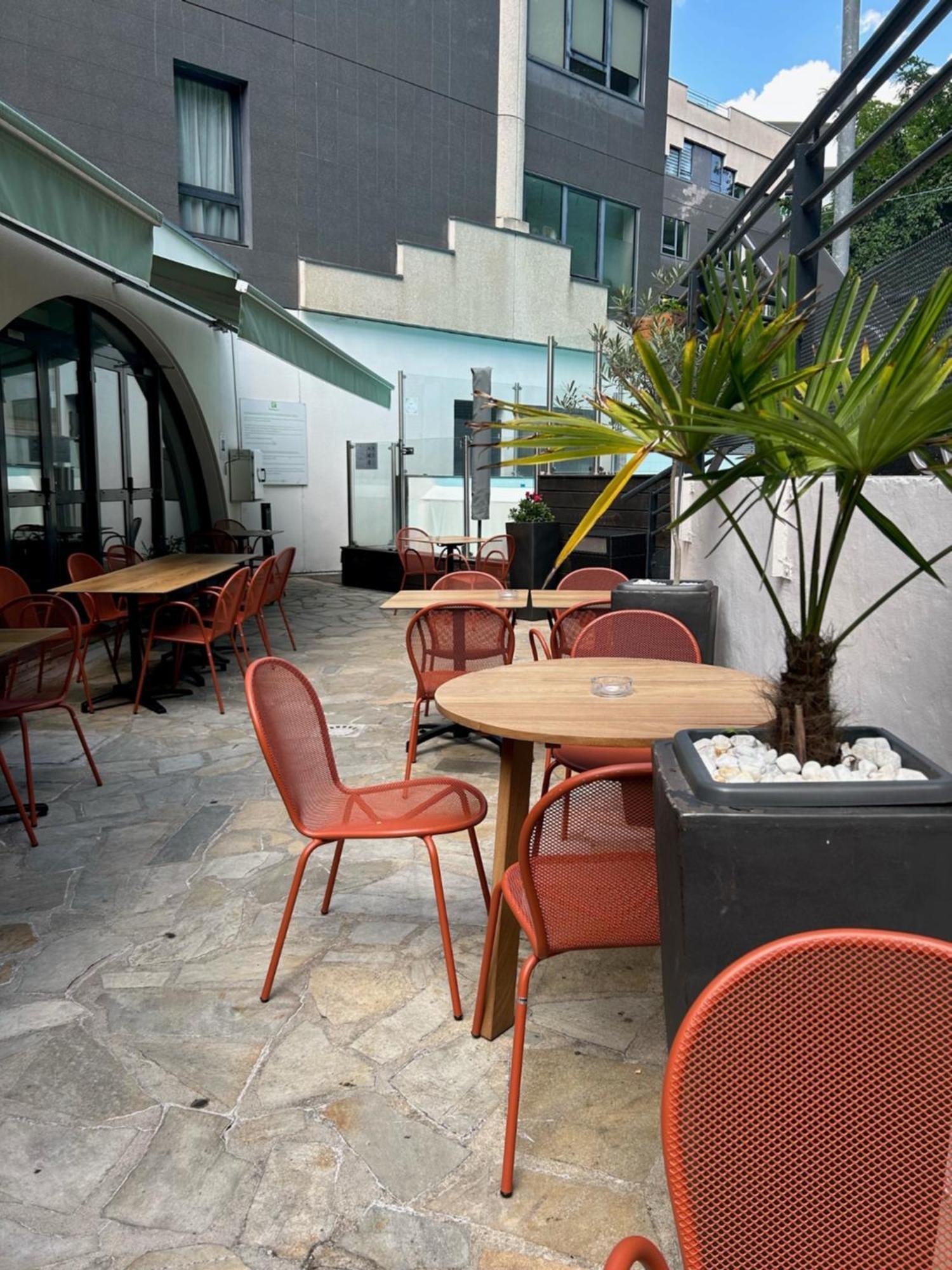 Holiday Inn Lyon Vaise By Ihg Tassin-la-Demi-Lune Bagian luar foto
